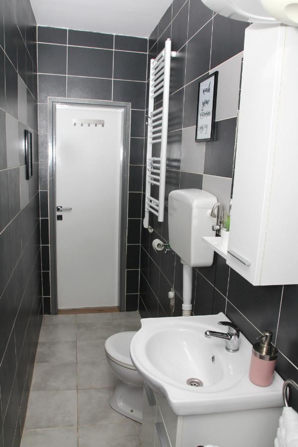 Apartament Apartman Zen Osijek Zewnętrze zdjęcie